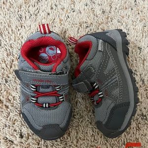 Boys stride rite sneakers